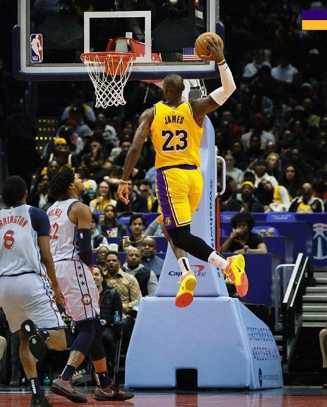 大獎娛樂城 體育推薦詹姆斯24+11布朗尼5分湖人大勝送奇才16連敗