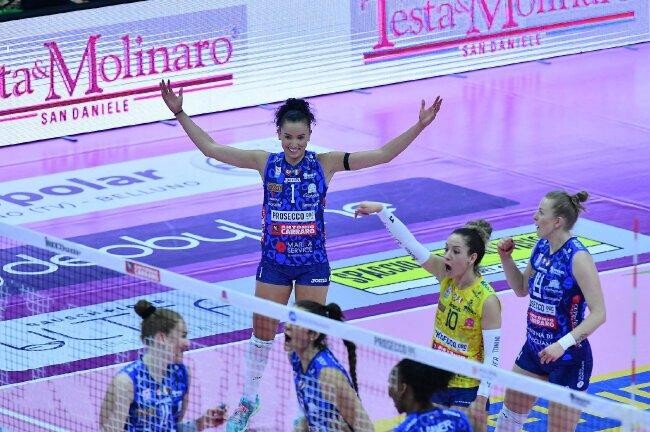 大獎娛樂城 體育推薦義甲女排科內3-0橫掃基耶里豪取19連勝朱婷輪休