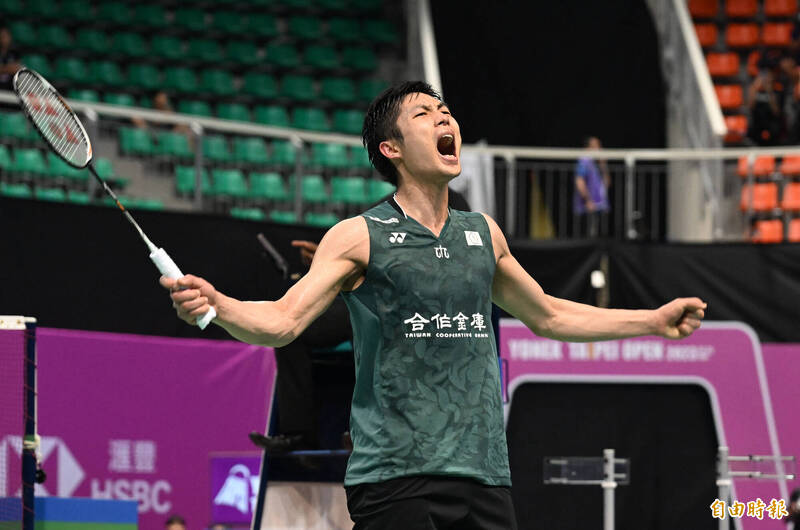 體育投注 大獎娛樂城 籤表出爐！周天成首戰打法國好手 「麟榤配」強碰中國組合