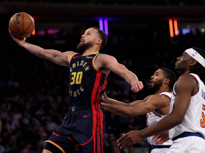 體育投注 大獎娛樂城 柯瑞28分、巴特勒19分 勇士打敗東部勁旅尼克