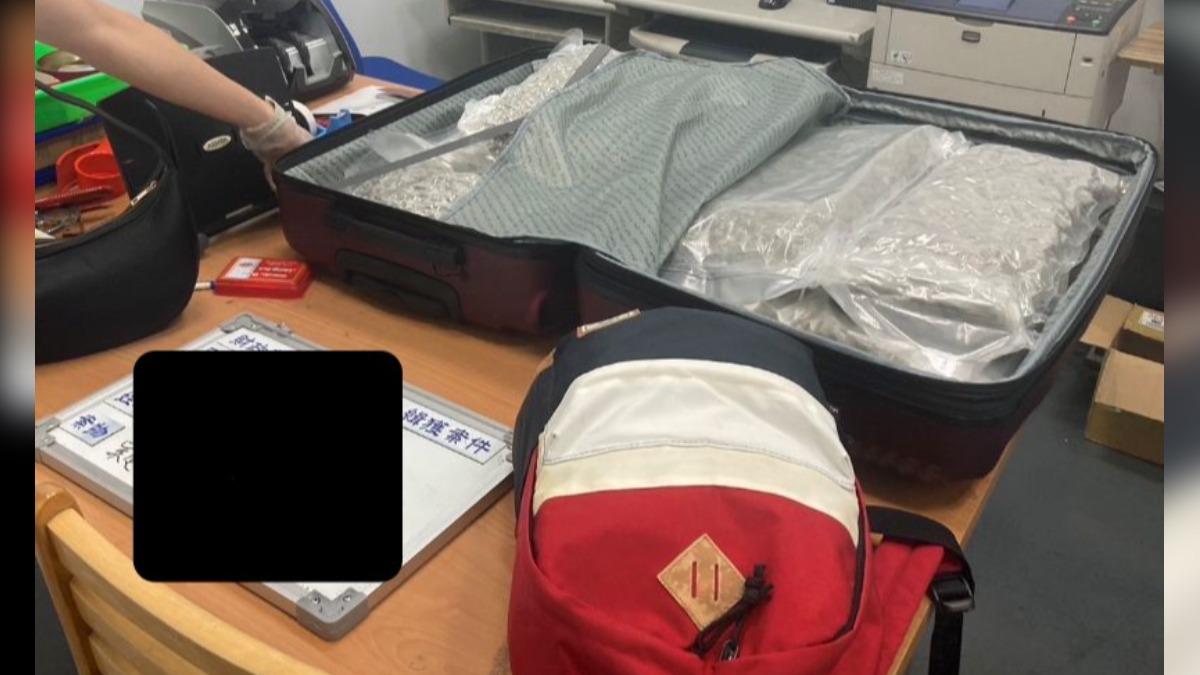 大獎娛樂城、大獎娛樂 線上新聞 女泰籍旅客走私大麻10公斤 房卡扔花圃 毒販設斷點遭識破