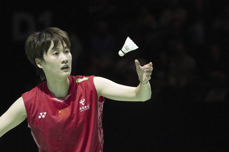 大獎娛樂城、大獎娛樂 線上新聞 對手只拿12分被打爆賽後哭了！ 陳雨菲暖心安慰還給建議