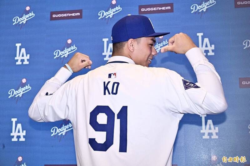 大獎娛樂城、大獎娛樂 線上新聞 道奇台灣新星柯敬賢持續開轟！本季第二發全壘打入袋，穩坐新人聯盟「六冠王」寶座！