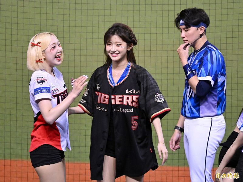 大獎娛樂城、大獎娛樂 線上新聞 李珠珢披亞虎戰袍告別前隊友，笑聲中藏不捨！