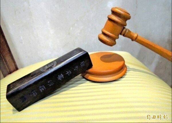 大獎娛樂城、大獎娛樂 線上新聞 玩命關頭！飆速130自撞害傷友，竟叫哥哥「頂罪」！