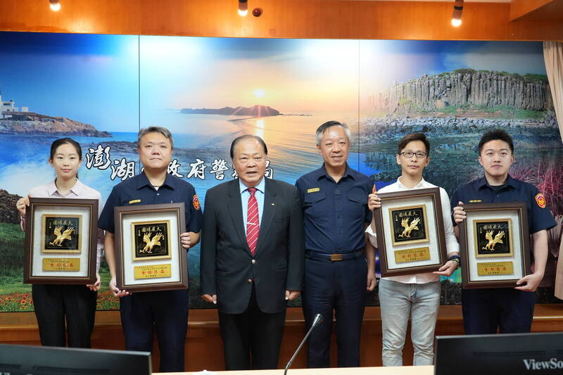 大獎娛樂城、大獎娛樂 線上新聞 警界之光！澎湖縣警察局4位「人民保母」金榜題名，考取碩博士班！