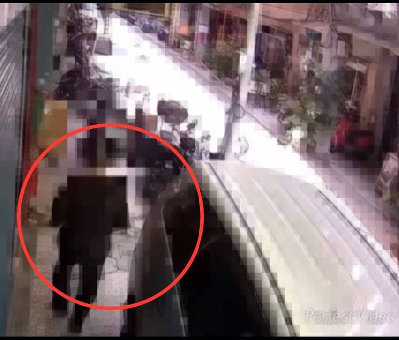 大獎娛樂城、大獎娛樂-線上新聞-神預警！通緝犯「闖空門」行竊！里長「直覺有異」秒報警，小賊束手就擒！