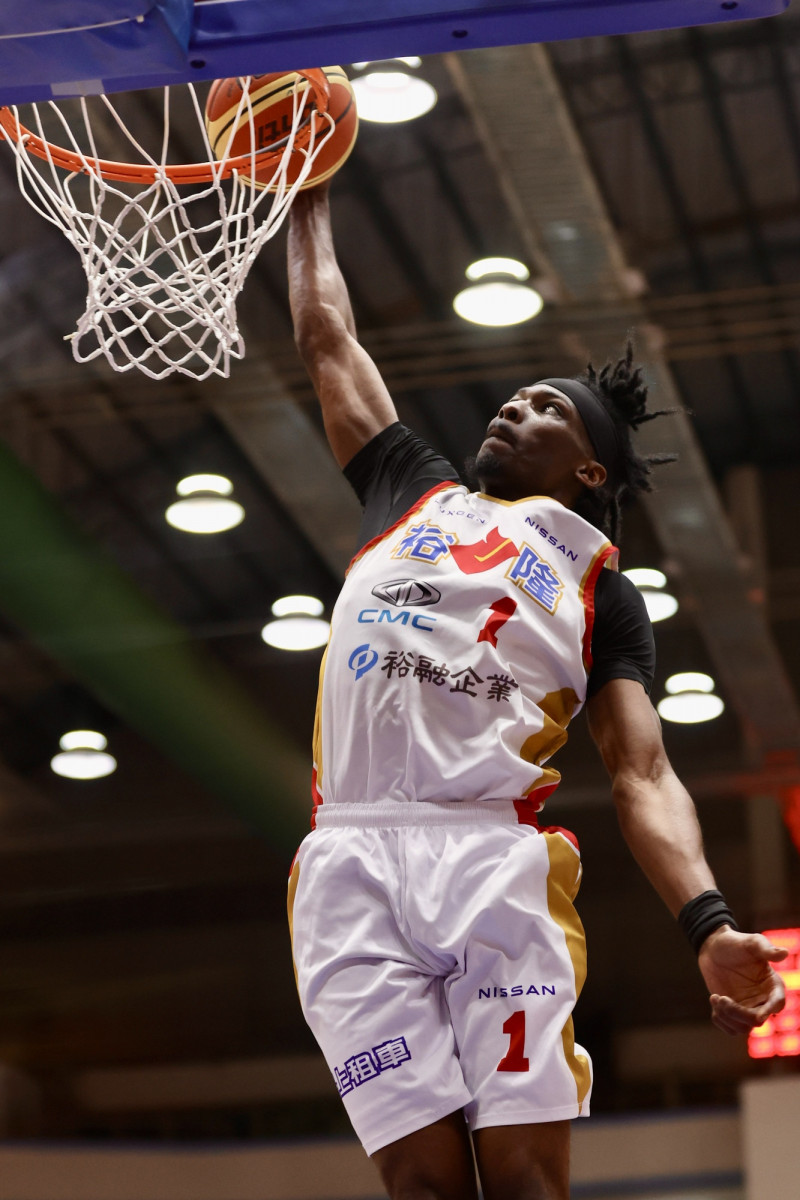 大獎娛樂城、大獎娛樂-線上新聞-裕隆寫歷史！布蘭登「雙20」狂炸，橫掃台銀達成隊史二度三連霸！