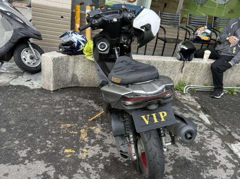 大獎娛樂城、大獎娛樂-線上新聞-囂張至極！山道猴「遮牌」狂飆合歡山，停車場還逃票燒胎挑釁公權力！