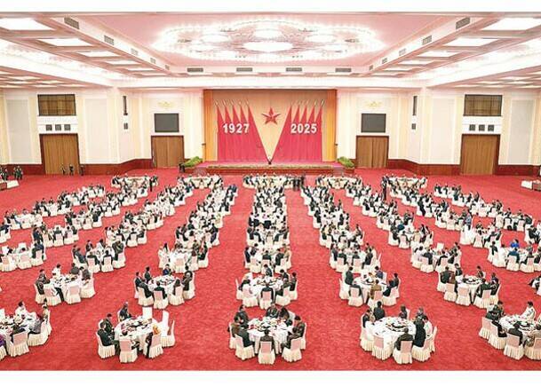 大獎娛樂城、大獎娛樂-線上新聞-驚！解放軍盛宴七上將「集體消失」！習近平軍中大清洗風暴「擴大中」！