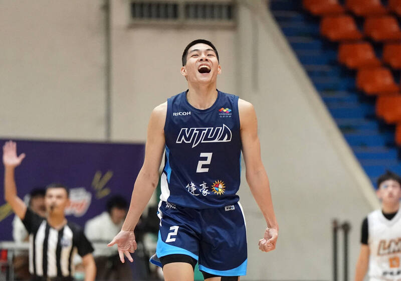 大獎娛樂城、大獎娛樂-線上新聞-台灣之光！台藝大王牌控衛「只手遮天」，獲邀參加NBA球星柯瑞的訓練營！