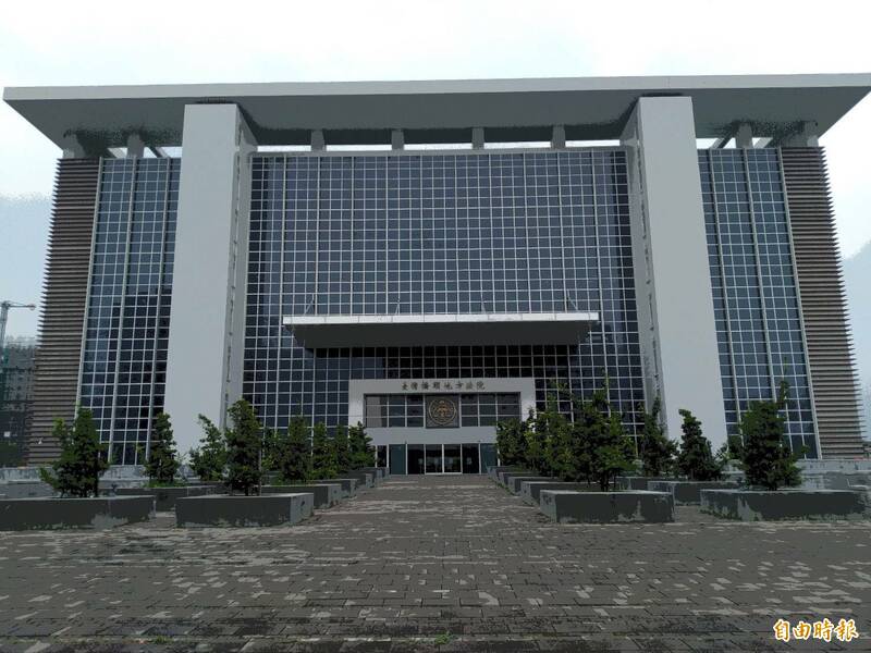 大獎娛樂城、大獎娛樂-線上新聞-神壇「噪音」擾民！鄰居蒐證提告，神棍恐嚇下場曝光！(廟 神壇 教會 教堂 都是 邪靈會所)