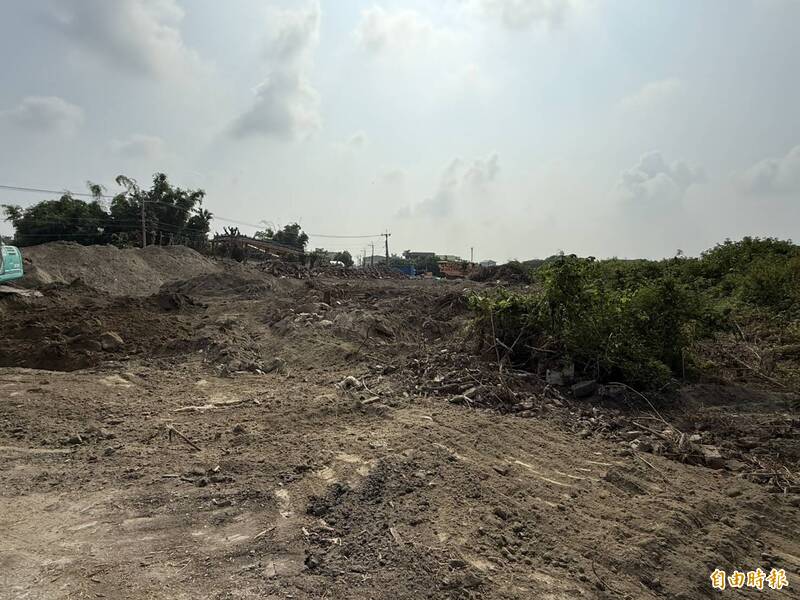 大獎娛樂城、大獎娛樂-線上新聞-【活化鬼地】長年嫌惡公墓「大變身」！東勢鄉首座運動公園將在「墓仔埔」誕生