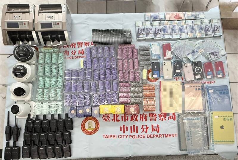 大獎娛樂城、大獎娛樂-線上新聞-囂張到極點！賭場藏身北市豪宅！開幕4天就狂撒黃金紅包！警方火速抄掉！