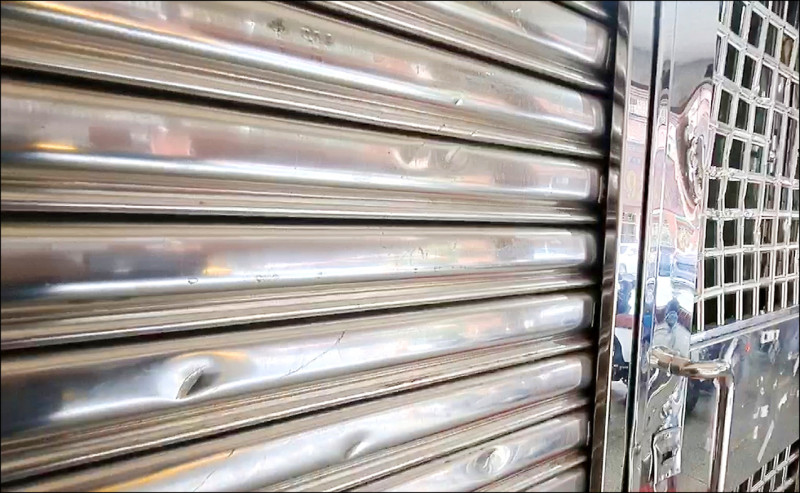 大獎娛樂城、大獎娛樂-線上新聞-無法無天！**上次醉舞軍刀鬧廟口，這次竟「槍殺自己幫派好友」！