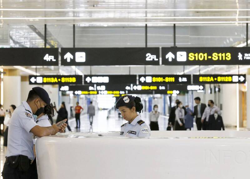 大獎娛樂城、大獎娛樂-財經-【國門之恥】曼谷機場爆惡劣對待旅客！「道歉沒用」網掀抵制潮 旅遊業大崩潰